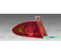 VALEO RIGHT TAIL LIGHT ASSEMBLY 044076 FOR SEAT