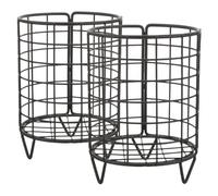 VALICLUD 2pcs Dispenser Iron Rack Wear-resistant Bunny Feeder Comfortable Feel Keeps Food Clean and Organized Black Can Be Placed in The Cage Suitable for Rabbits and Small Animals