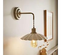 ValueLights Holborn Brushed Gold Wall Light with Adjustable Scallop Shade ValueLights Gold
