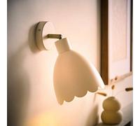 Valuelights Millie Cream Scallop Adjustable Wall Light And Bulb
