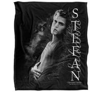 Vampire Diaries Next To Me Soft Touch Blanket Multicoloured (152Cm X 127Cm)