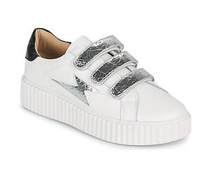 Vanessa Wu Shoes (Trainers) BK2231AG in White 4