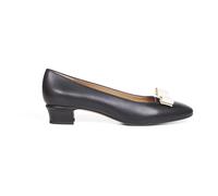 Vara Leather Pumps- female- Ferragamo- Pumps- Black- 5 1/2 UK- Shoes 5 1/2 UK