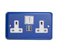 Varilight 2-Gang 13A Double Pole Switched Plug Socket + 2 5V DC 2100mA USB Charging Ports Reflex Blue XY5U2SW.RB