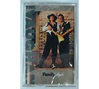 Vaughan Brothers - Family Style [CASSETTE]