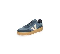 Veja Men's V-90Sneaker