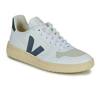 Veja Shoes (Trainers) V-10 in White 6