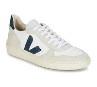 Veja Shoes (Trainers) V-10 in White 8