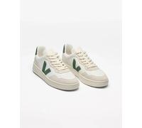VEJA Mens V-90 O.T Leather Extra White Cyprus Trainers Mens Shoe Size: 9, Colour: Green Suede