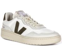 Veja Shoes (Trainers) V-90 in White 6.5