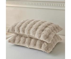 Velosso Alpine Faux Fur Pillowcase Pair, Ultra Soft Plush Ribbed Cushion Covers, Warm & Cosy Winter Bedroom Accessory, Luxury Faux Fur Texture, Machine Washable (Beige)