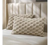 Velosso Luxe Living Chunky Popcorn Pillowcase Set Plush Fleece Pillow Covers, Ultra Soft Textured Design, Thermal Warm Standard Size Pillowcases for Cosy Bedroom Decor - 2 Pack (Beige)