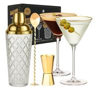 Vemacity Luxury Glass Cocktail Shaker Set | 450ml Gold Shaker w/Inbuilt Strainer + Classic Ribbed Espresso Martini Glasses Set of 2 | Gold Spoon & Jigger | Perfect Cocktail Making Kit | Ribbed Glass