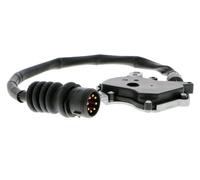 VEMO - V10-73-0021 - Switch, reverse light - fits VW 01V919821D