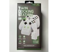 Venom Xbox One Twin Docking Station With 2X Rechargeable Battery Packs - White