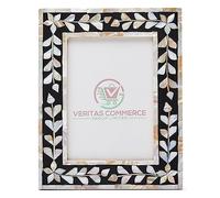 Veritas Commerce Group Handcrafted Mother of Pearl Photo Frame 7 x 5 | Black & White Photo Frame | Handmade Wooden Picture Frame Herringbone Design | Vintage Decor |
