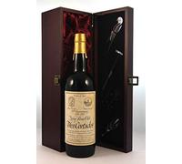 Very Rare Old Tres Cortados 1980 Pedro Domecq in a silk lined wooden box with four wine accessories, 1 x 700ml