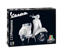 Vespa 125 Primavera Piaggio 1:9 Plastic Model Kit ITALERI