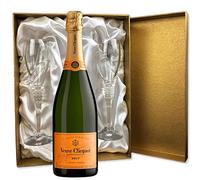 Veuve Clicquot Brut Champagne 75cl in Gold Presentation Set With Flutes