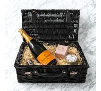 Veuve Clicquot Champagne Gift Hamper 75cl 12.5% ABV with Champagne Chocolates Stopper & Scented Candle - Luxury French Brut Champagne Gift Set UK