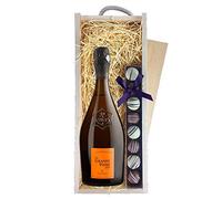 Veuve La Grande Dame Champagne & Champagne Truffles, Wooden Box 75cl 12% abv