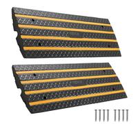 VEVOR Car Driveway Rubber Curb Ramp, 15 Tons Load Capacity, 66 mm Rise Curbside Bridge Ramp with Yellow Reflective Strips, Suitable for Loading Dock, Warehouse, Garage, Sidewalk (2 Pack)