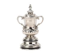 VGEBY Football Trophy Cup Model, Metal Mini High Simulation Soccer League Trophy Decoration Souvenirs Ornaments
