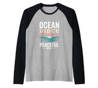 Vibrations de l’océan, Esprit en Paix. Raglan Baseball Tee