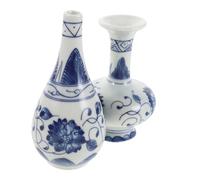 VICASKY 2pcs Blue and White Ceramic Vases Compact Porcelain Chinoiserie Flower Holders for Desk Shelf Table Decor Chinese Heritage Artistry