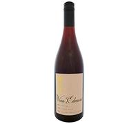Viña Edmara Pinot Noir, Smooth & Fruity Chilean Red Wine from the Central Valley, 100% Pinot Noir (Case of 6x75cl)
