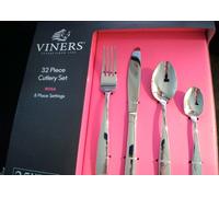 Viners : Rosa 32 Piece Cutlery Set. 18.0 stainless. 8 place settings. Fast post