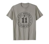 Vintage 11th Wedding Anniversary Just Married 11 Years Ago T-Shirt