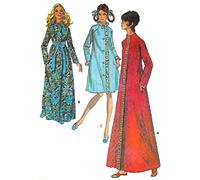 Vintage 1970s Sewing Pattern - Robe in Three Versions - Bust: 34” (86.4cm)