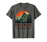 Vintage Yosemite National Park Retro Mountain Wildlife Trip T-Shirt