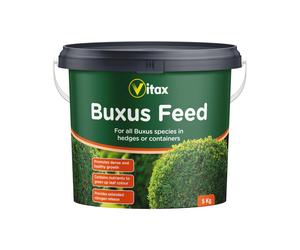 Vitax Buxus Feed, Suitable For Hedges & Containers, Extended Nitrogen Release, Promotes Healthy Growth: 5Kg Tub
