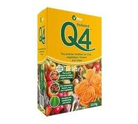 Vitax Q4 Fertiliser 2.5kg | All Purpose Plant Food | NPK + Trace Elements | Slow Release Granules | Bigger Yields | Flowers Vegetables Fruit Roses Lawns | Originally Developed for Commercial Growers