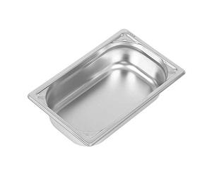 Vogue Heavy Duty St/St - GN 1/4 65mm | Reinforced corners prevent damage when dropped while an overhanging rim secures it in prep stations and buffet racks.