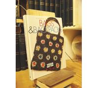 Vogue Knitting: Bags and Backpacks ("Vogue Knitting": On the Go! S.)
