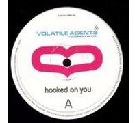 Volatile Agents Ft Simone Benn - Hooked on You [12" VINYL]