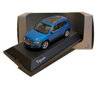 Volkswagen Phaeton - 1/43 scale - VW Minichamps modelcar - 3D0099300GP