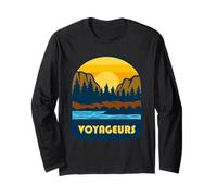 Voyageurs National Park Retro Outdoor Design Long Sleeve T-Shirt