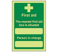 Vsafety 31010AG-G'The Nearest First Aid Box Is Situated' First Aid General Sign, Glow In The Dark, 1 mm Plastic, Portrait, 100 mm x 150 mm, Green
