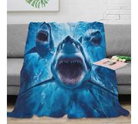 VWSXDCFVR 3D Printed Shark attack scene Nap Blanket Microfiber Ultra Soft Warm Bedding marine wildlife art All Season Blanket for Christmas Thanksgiving Holiday Gifting 40x50inch(100x130cm)