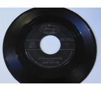 walk on by/ my world is caving in (MERCURY 71834 45)