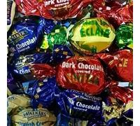 Walkers Assorted Toffees and Chocolate Eclairs 1 kg Perfect For Sharing Treat