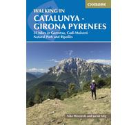 Walking in Catalunya - Girona Pyrenees : 35 hikes in Garrotxa, CadA-MoixerA³ Natural Park and RipollA¨s