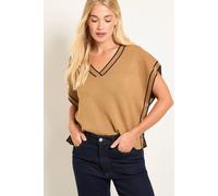 Wallis Petite Contrast Button Detail Knitted Vest In Camel camel