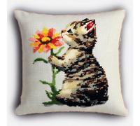 WallustrioaW Animal Stamped Cross-Stitch Kit Printed Canvas,Kitten Kissing Flowers,Cross Stitch Cushion Kits Needlework for Adult Beginners 11ct Decoration Embroidery Pillow Case,45x45cm