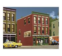 Walthers Trainline HO Scale Model Built-Ups 10Th World Comics, 8