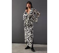 Warehouse Women's Floral Chiffon Column Maxi Skirt in Mono | Size: 10